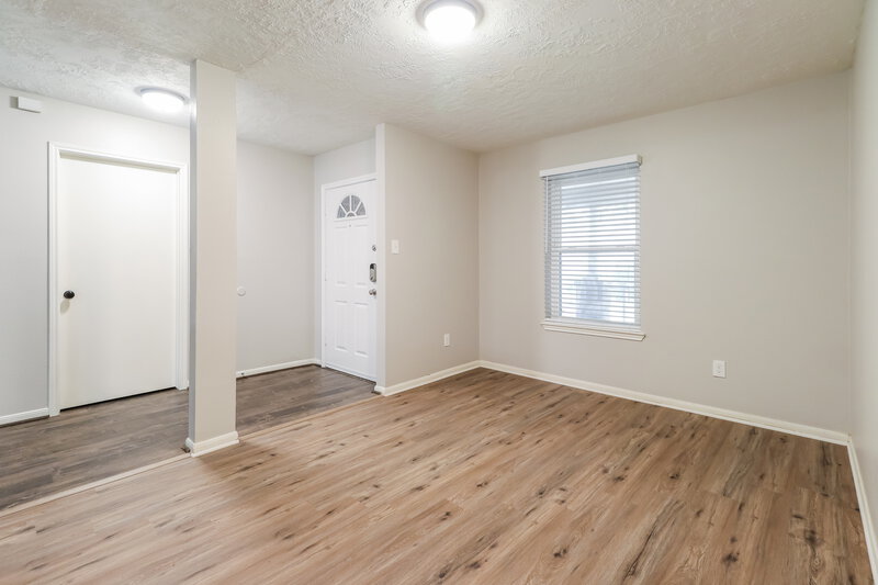 1,545/Mo, 271 Indian Falls S Montgomery, TX 77316 Dining Room View