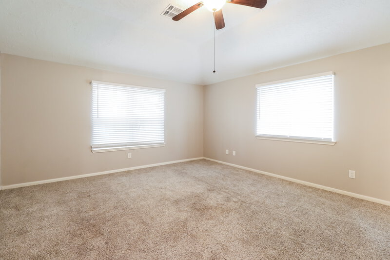 1,545/Mo, 271 Indian Falls S Montgomery, TX 77316 Main Bedroom View 2