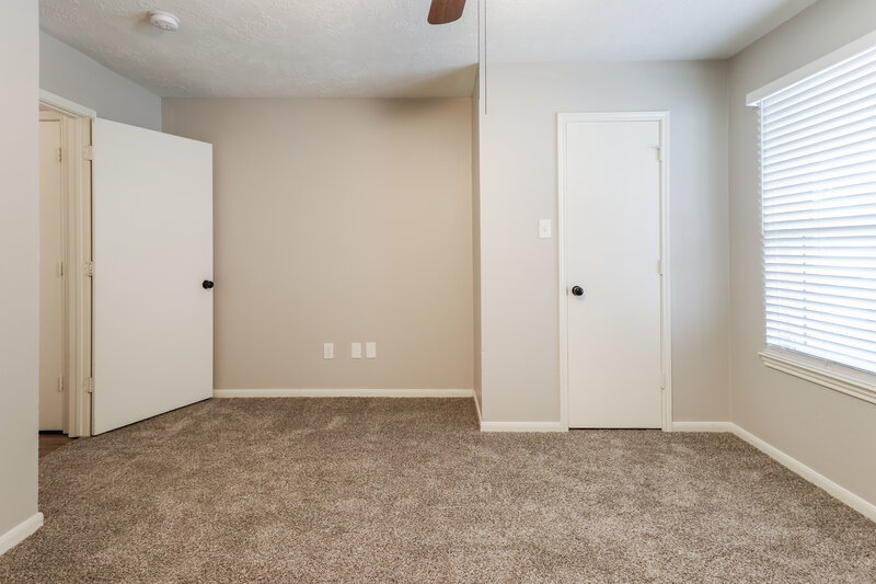 1,545/Mo, 271 Indian Falls S Montgomery, TX 77316 Bedroom View 2