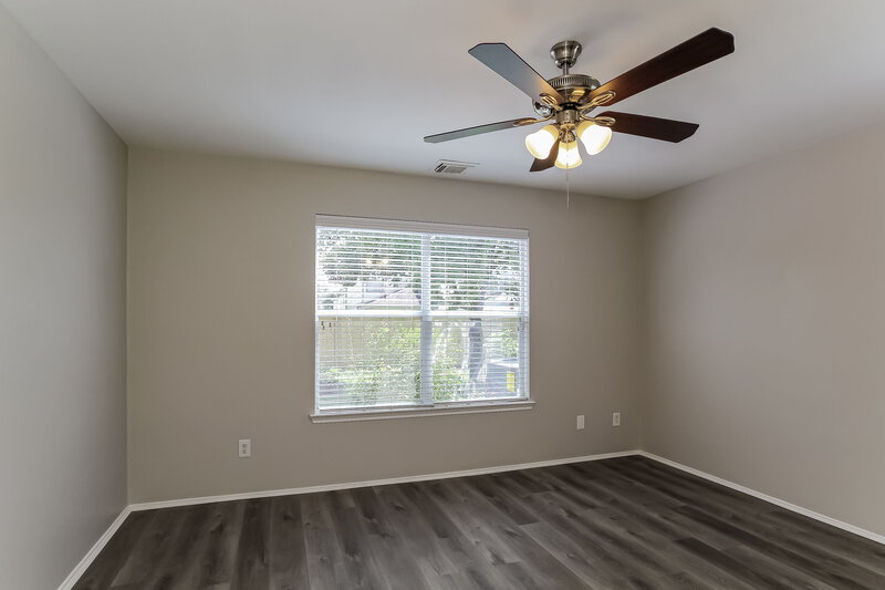 2,385/Mo, 6527 Winter Mountain Ln Spring, TX 77379 Main Bedroom View