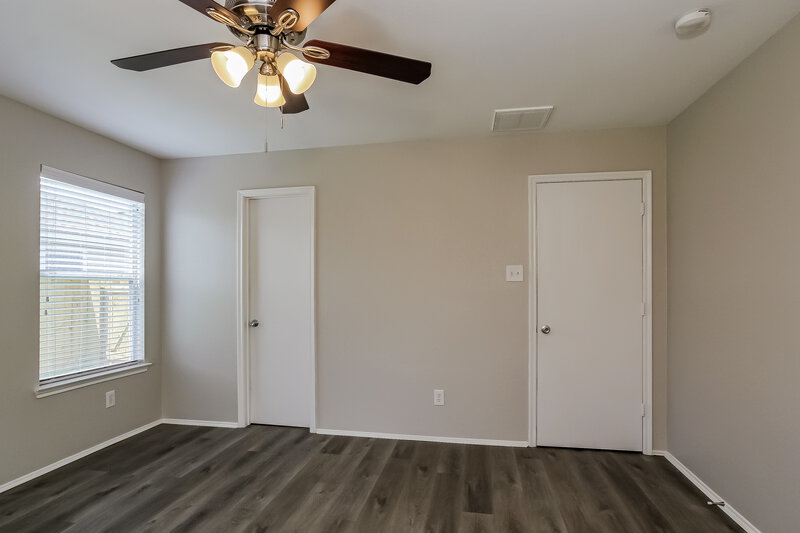 2,385/Mo, 6527 Winter Mountain Ln Spring, TX 77379 Main Bedroom View 2