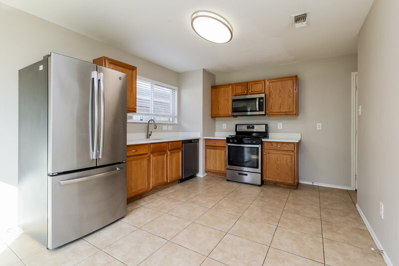 1,560/Mo, 7219 Rising Brook Dr Cypress, TX 77433 Kitchen View 2