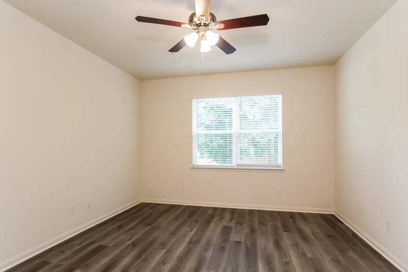 2,035/Mo, 7523 Fettle Ln Conroe, TX 77304 Main Bedroom View