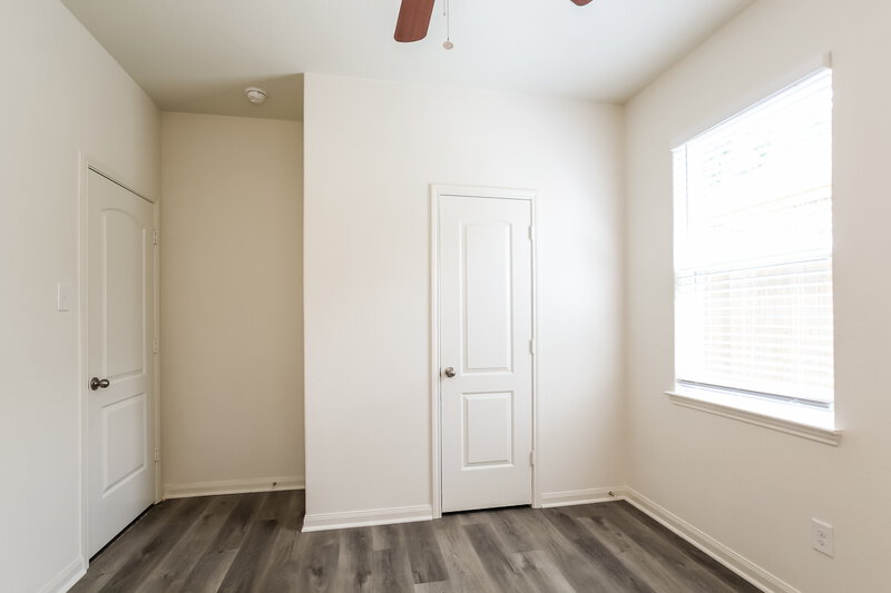2,035/Mo, 7523 Fettle Ln Conroe, TX 77304 Bedroom View