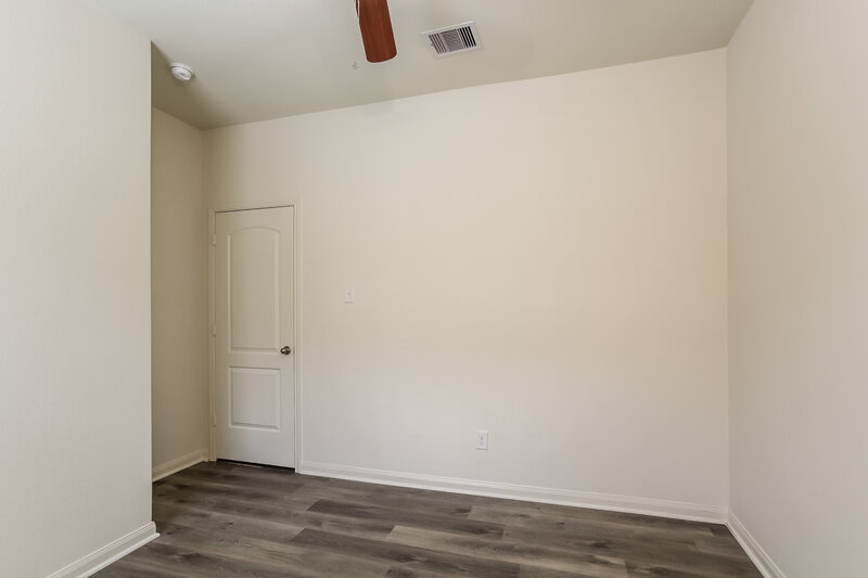 2,035/Mo, 7523 Fettle Ln Conroe, TX 77304 Bedroom View 4