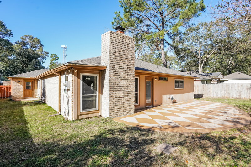 1,875/Mo, 3514 Glenwood Springs Dr Kingwood, TX 77345 Rear View