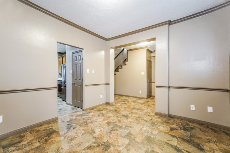 2,540/Mo, 130 Wimberly Way Conroe, TX 77385 Dining Room View