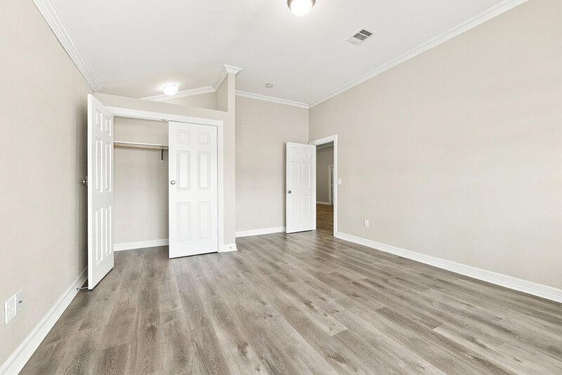 2,180/Mo, 7923 Fall Glen Dr Houston, TX 77040 Bedroom View 3