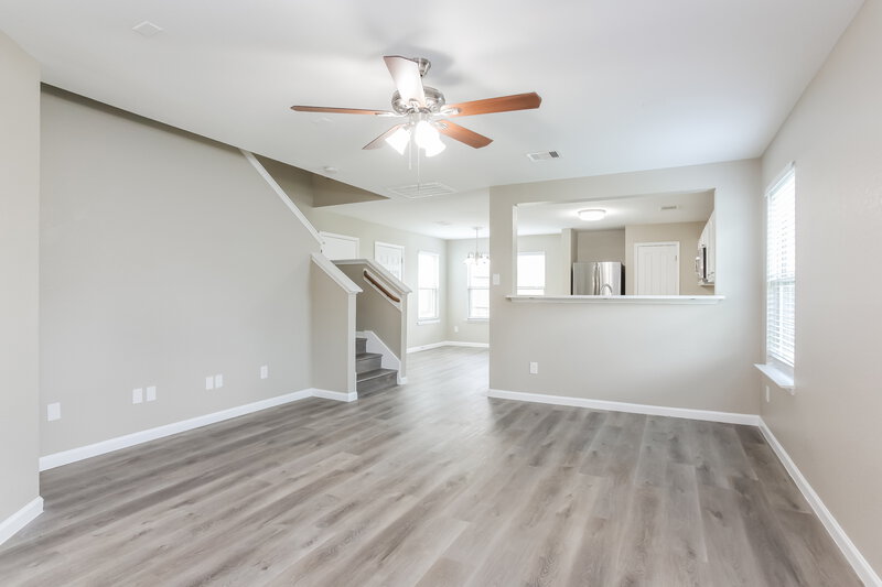 2,020/Mo, 21627 Mossey Pines Ct Humble, TX 77338 Living Room View 3