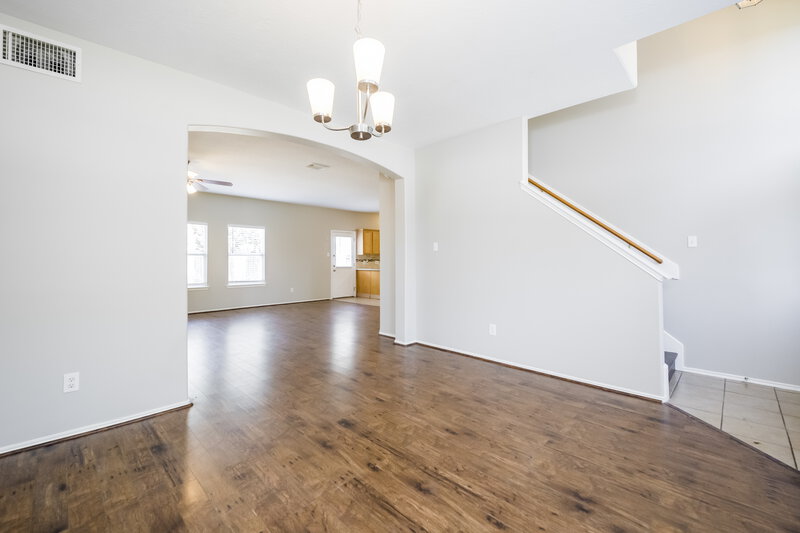 2,175/Mo, 17615 Memorial Falls Dr Tomball, TX 77375 Dining Room View
