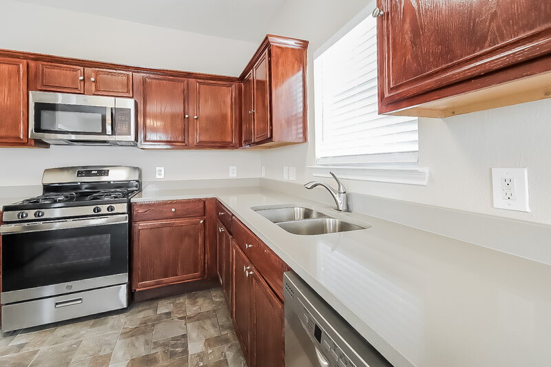 2,120/Mo, 1406 Highland Sage Ln Spring, TX 77373 Kitchen View