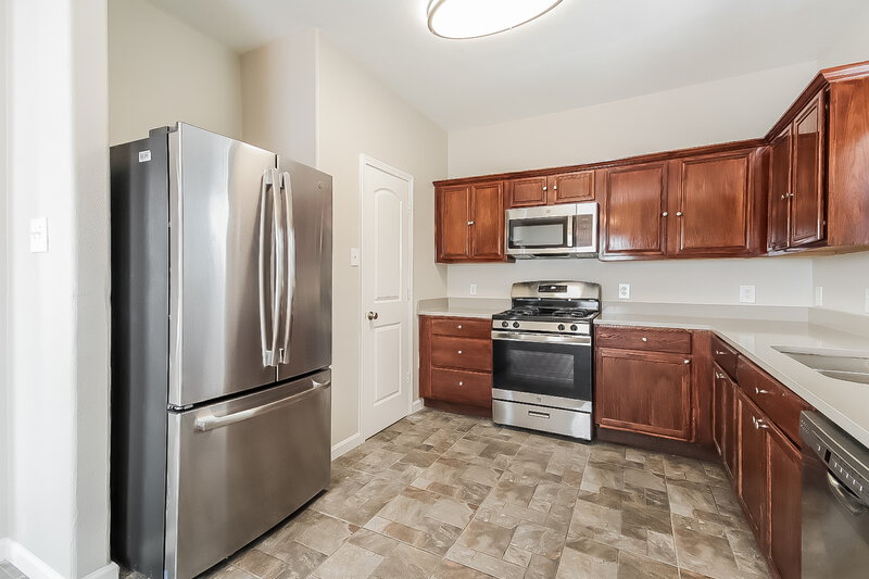 2,120/Mo, 1406 Highland Sage Ln Spring, TX 77373 Kitchen View 2