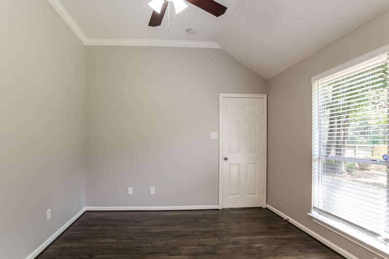 1,850/Mo, 1211 Toby Ln Conroe, TX 77301 Main Bedroom View