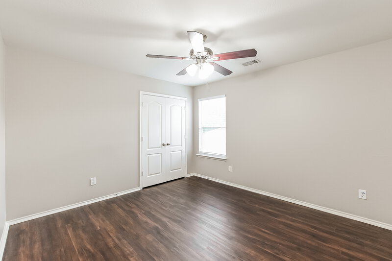 2,165/Mo, 19547 Rippling Brook Ln Tomball, TX 77375 Bedroom View 2