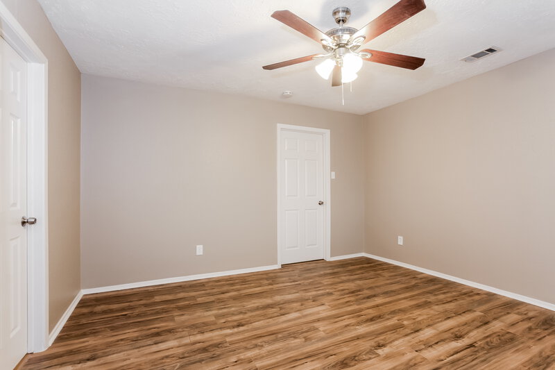 1,980/Mo, 8410 Lone Quail Dr Missouri City, TX 77489 Main Bedroom View