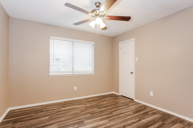 1,980/Mo, 8410 Lone Quail Dr Missouri City, TX 77489 Bedroom View 2