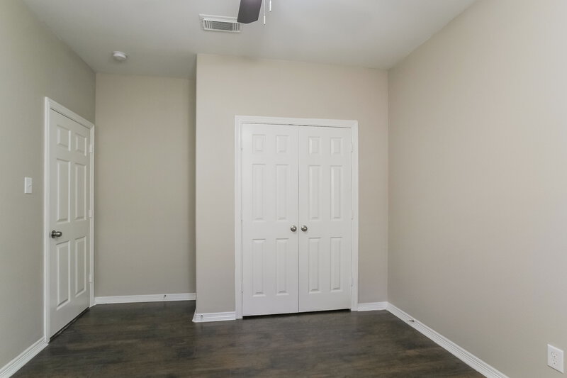 1,700/Mo, 21311 Sweet Grass Ln Tomball, TX 77375 Bedroom View 3