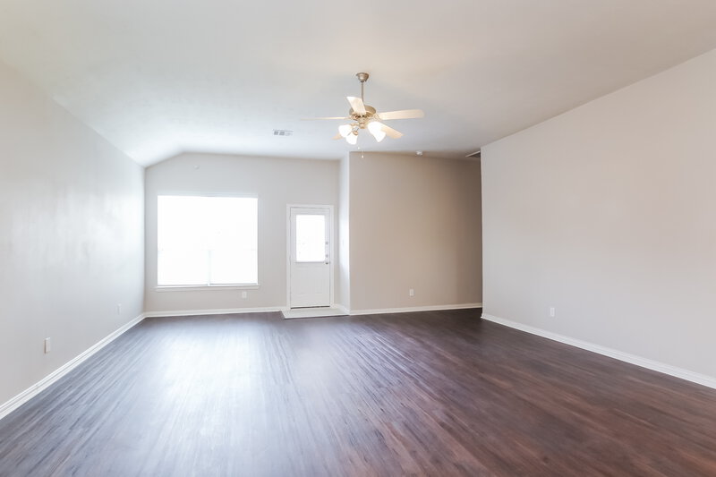 2,095/Mo, 1418 Reno Ridge Ln Spring, TX 77373 Living Room View