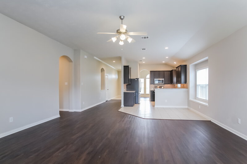 2,095/Mo, 1418 Reno Ridge Ln Spring, TX 77373 Living Room View 2