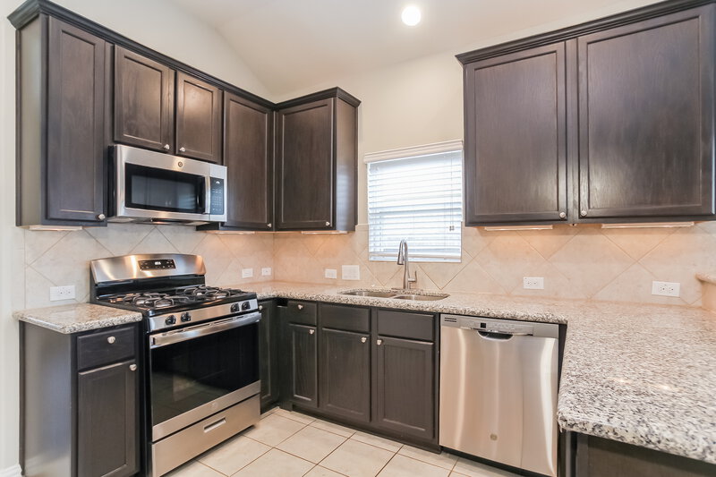 2,095/Mo, 1418 Reno Ridge Ln Spring, TX 77373 Kitchen View
