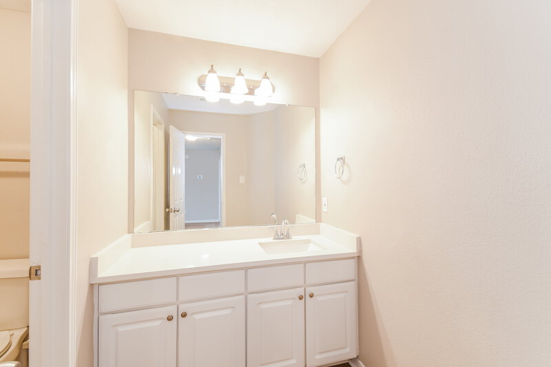 2,475/Mo, 24210 Bentgate Dr Spring, TX 77373 Bathroom View