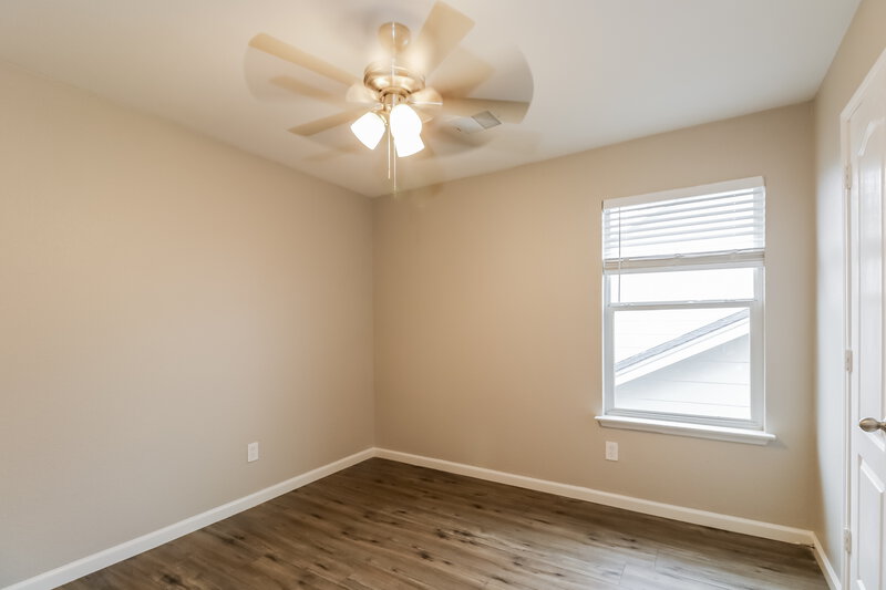 2,060/Mo, 4027 Carmel Ridge Way Pasadena, TX 77503 Bedroom View 4