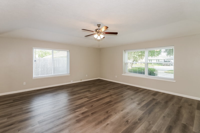 1,740/Mo, 4718 Roserock Ln Spring, TX 77388 Living Room View