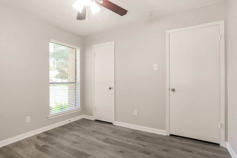 2,305/Mo, 2411 Webster Ranch Rd Friendswood, TX 77546 Bedroom View