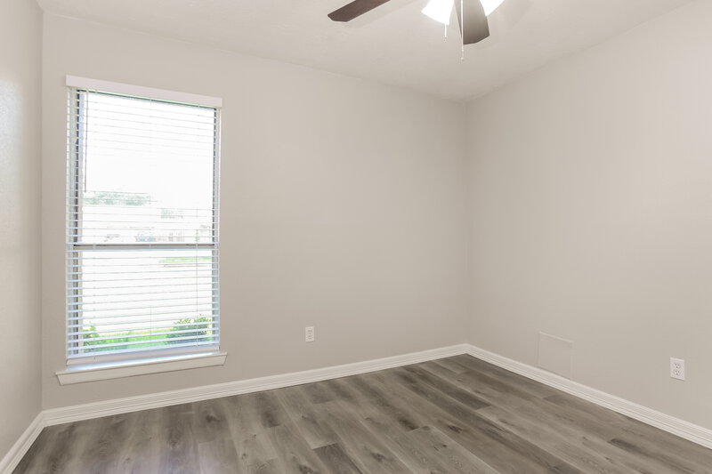 2,305/Mo, 2411 Webster Ranch Rd Friendswood, TX 77546 Bedroom View 3