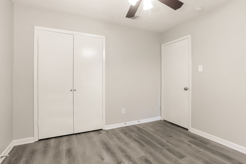 2,305/Mo, 2411 Webster Ranch Rd Friendswood, TX 77546 Bedroom View 4