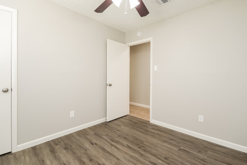 1,770/Mo, 7223 La Entrada Dr Houston, TX 77083 Bedroom View