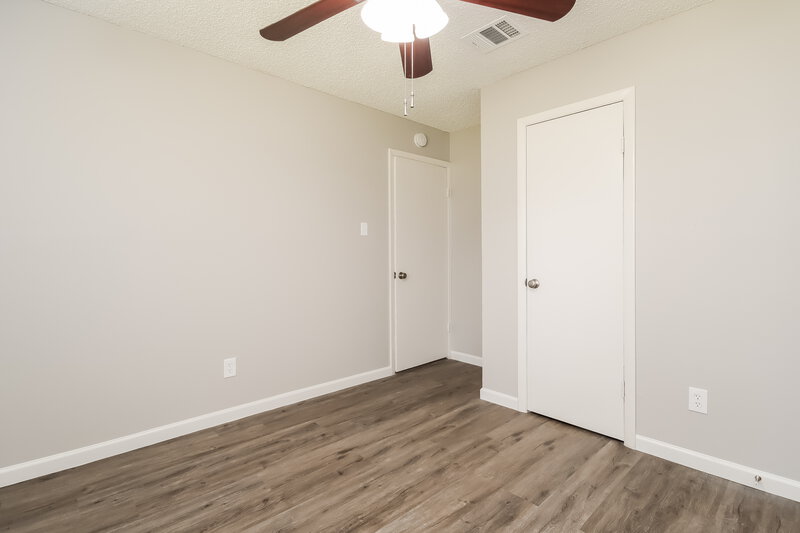 1,770/Mo, 7223 La Entrada Dr Houston, TX 77083 Bedroom View 2