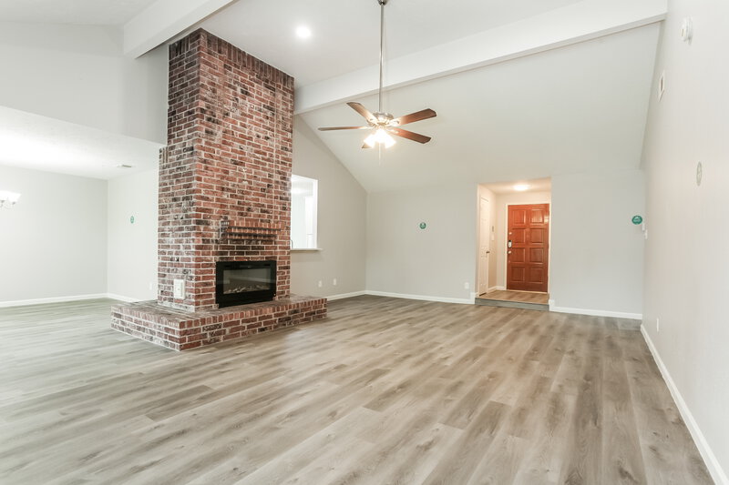 3,320/Mo, 2306 Old Dixie Dr Richmond, TX 77406 Living Room View