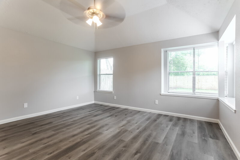 3,320/Mo, 2306 Old Dixie Dr Richmond, TX 77406 Main Bedroom View 2