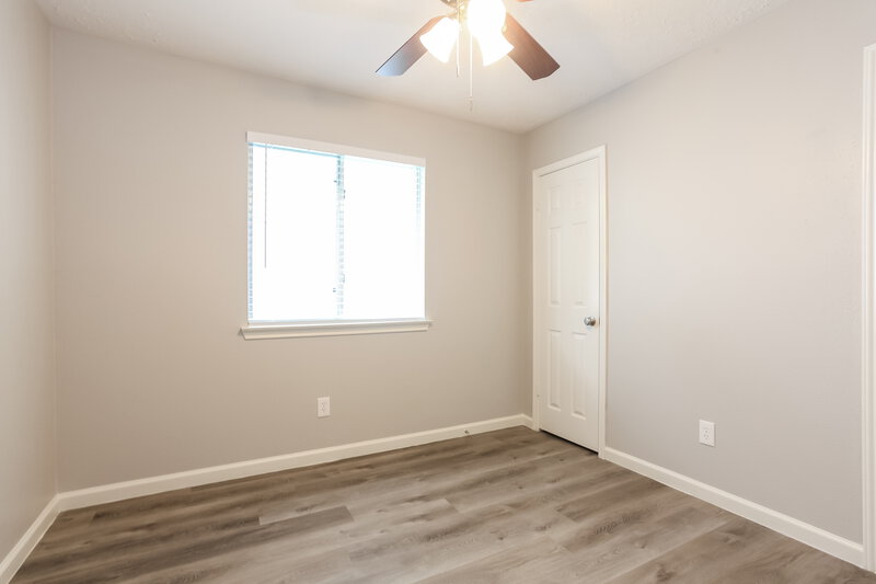 3,320/Mo, 2306 Old Dixie Dr Richmond, TX 77406 Bedroom View 3