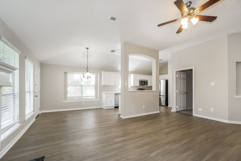 1,910/Mo, 6726 Glenhope Dr Katy, TX 77449 Living Room View