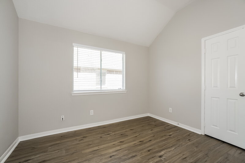 1,910/Mo, 6726 Glenhope Dr Katy, TX 77449 Bedroom View 3