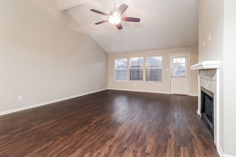 1,820/Mo, 5411 Roserock Ln Spring, TX 77379 Living Room View