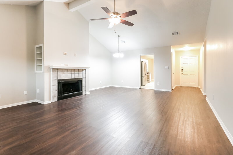 1,820/Mo, 5411 Roserock Ln Spring, TX 77379 Living Room View 4