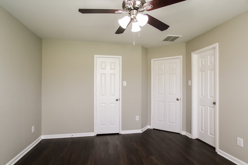 1,800/Mo, 6606 Winter Mountain Ln Spring, TX 77379 Main Bedroom View
