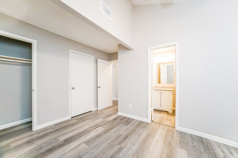1,815/Mo, 11002 Ambergate Dr Humble, TX 77396 Main Bedroom View 2