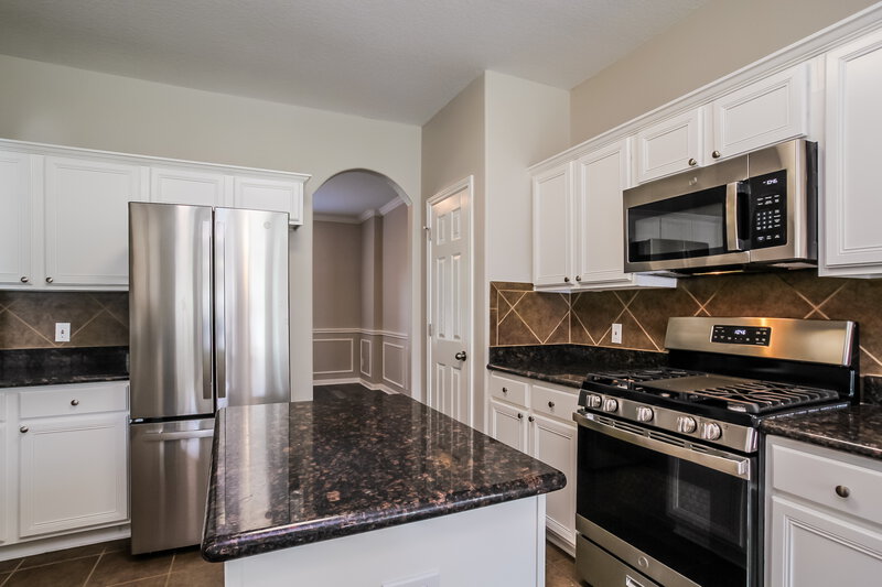 2,595/Mo, 1015 High Lane Court Conroe, TX 77301 Kitchen View