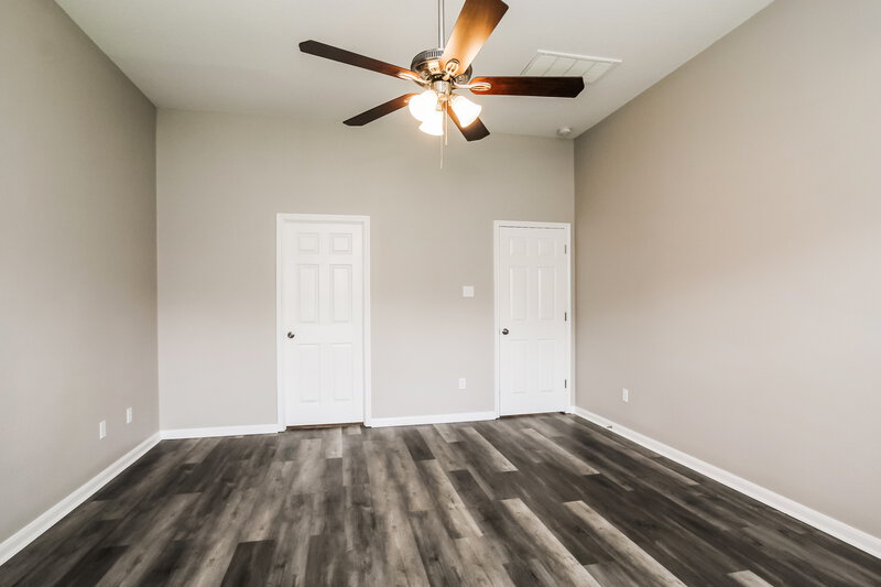 2,595/Mo, 1015 High Lane Court Conroe, TX 77301 Main Bedroom View 2