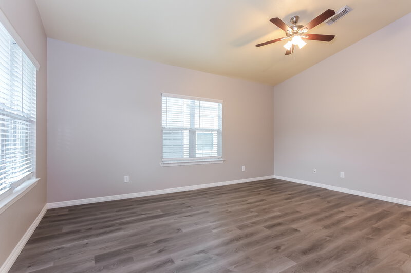 1,740/Mo, 21327 Sweet Grass Ln Tomball, TX 77375 Living Room View 2