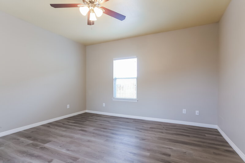 1,740/Mo, 21327 Sweet Grass Ln Tomball, TX 77375 Main Bedroom View 3