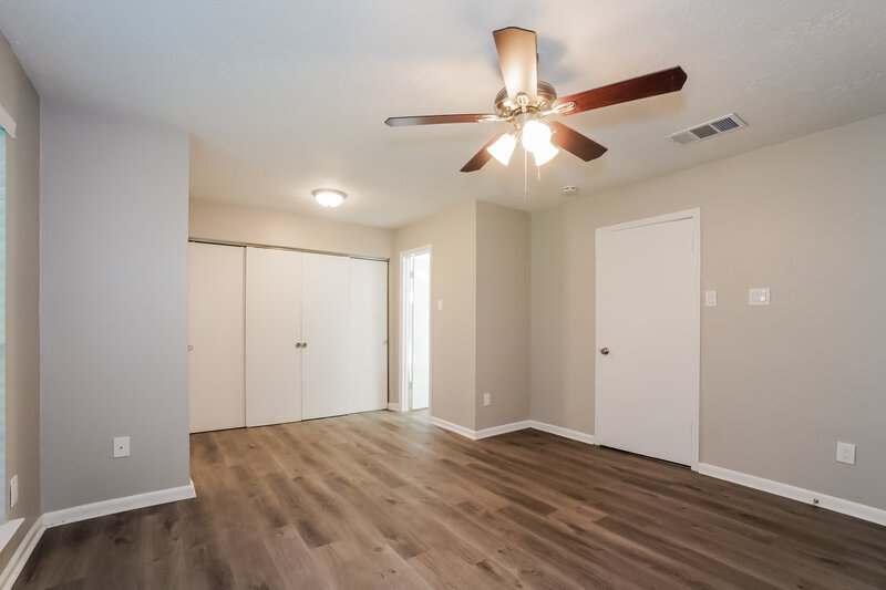 2,500/Mo, 3234 Sedgeborough Cir Katy, TX 77449 Main Bedroom View 2