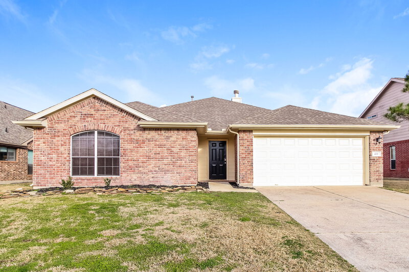 2,305/Mo, 410 Cedar Lake Dr League City, TX 77573 External View