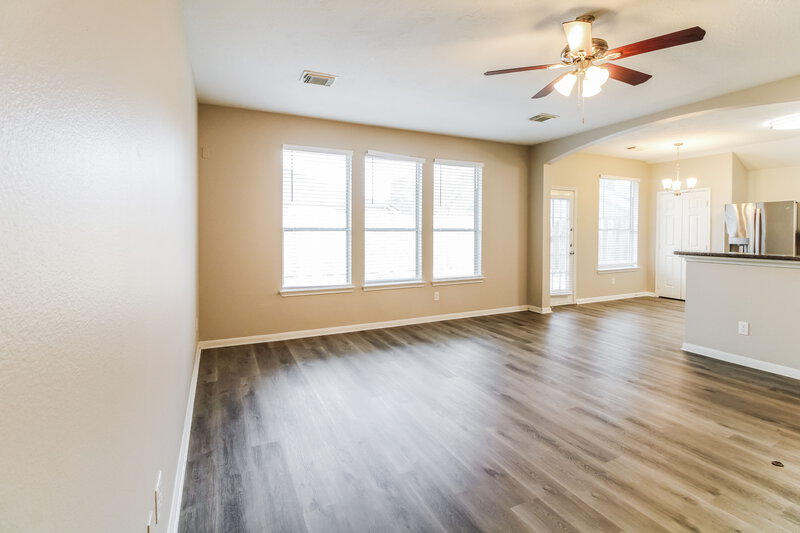 2,305/Mo, 410 Cedar Lake Dr League City, TX 77573 Misc View 4