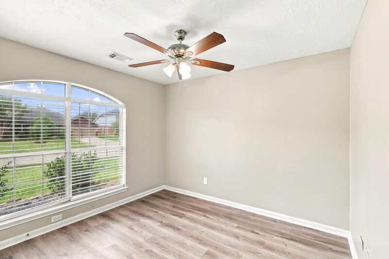 2,305/Mo, 410 Cedar Lake Dr League City, TX 77573 Bedroom View