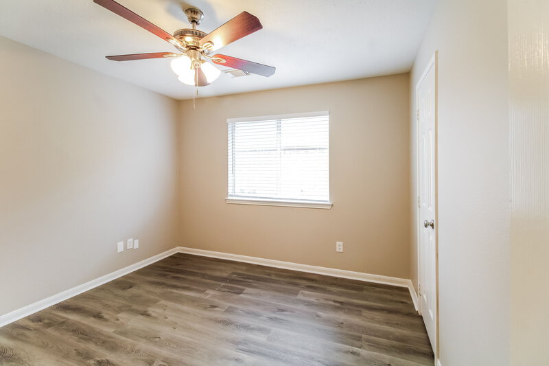 2,305/Mo, 410 Cedar Lake Dr League City, TX 77573 Misc View 9